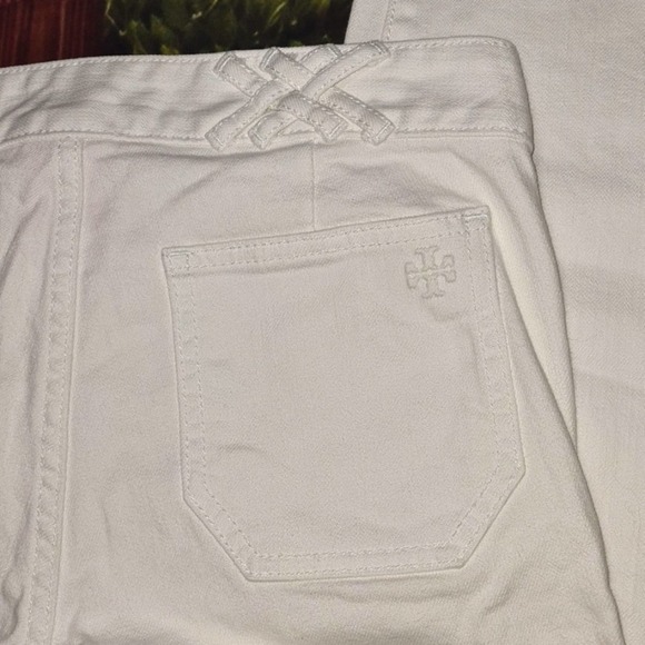 Tory Burch White Jeans Size 26 - Picture 7 of 7